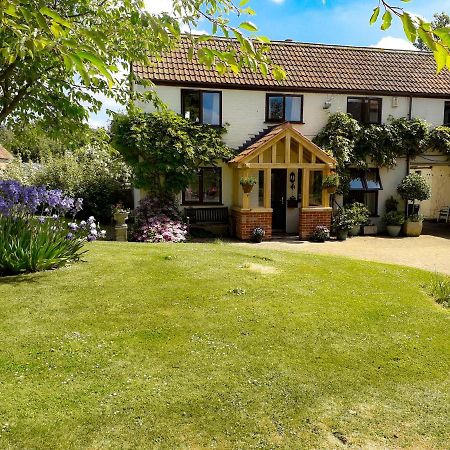 Berrys Place Farm Cottage กลอสเตอร์ ภายนอก รูปภาพ