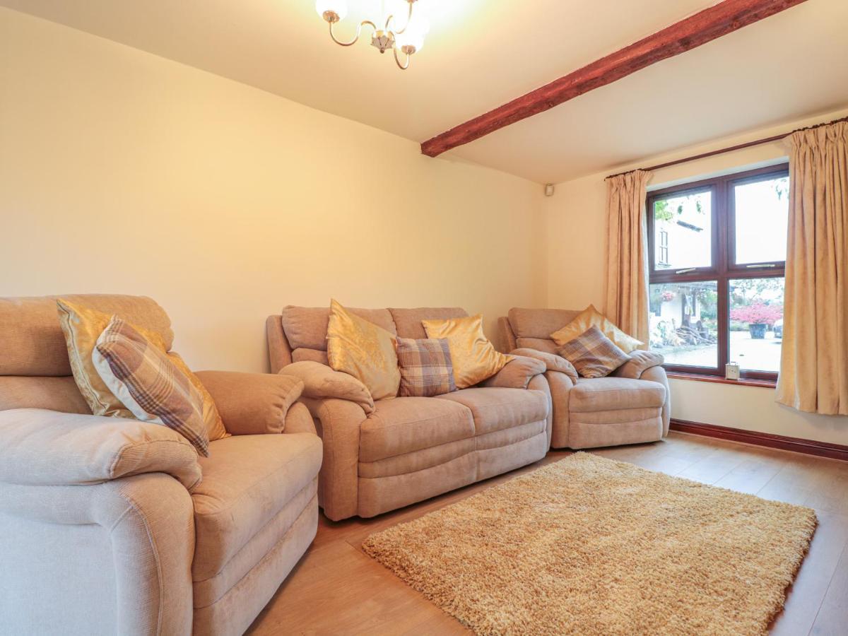 Berrys Place Farm Cottage กลอสเตอร์ ภายนอก รูปภาพ